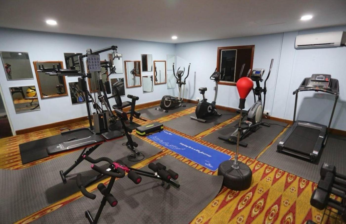 Orkid Hotel At Bukit Bintang Куала-Лумпур Экстерьер фото