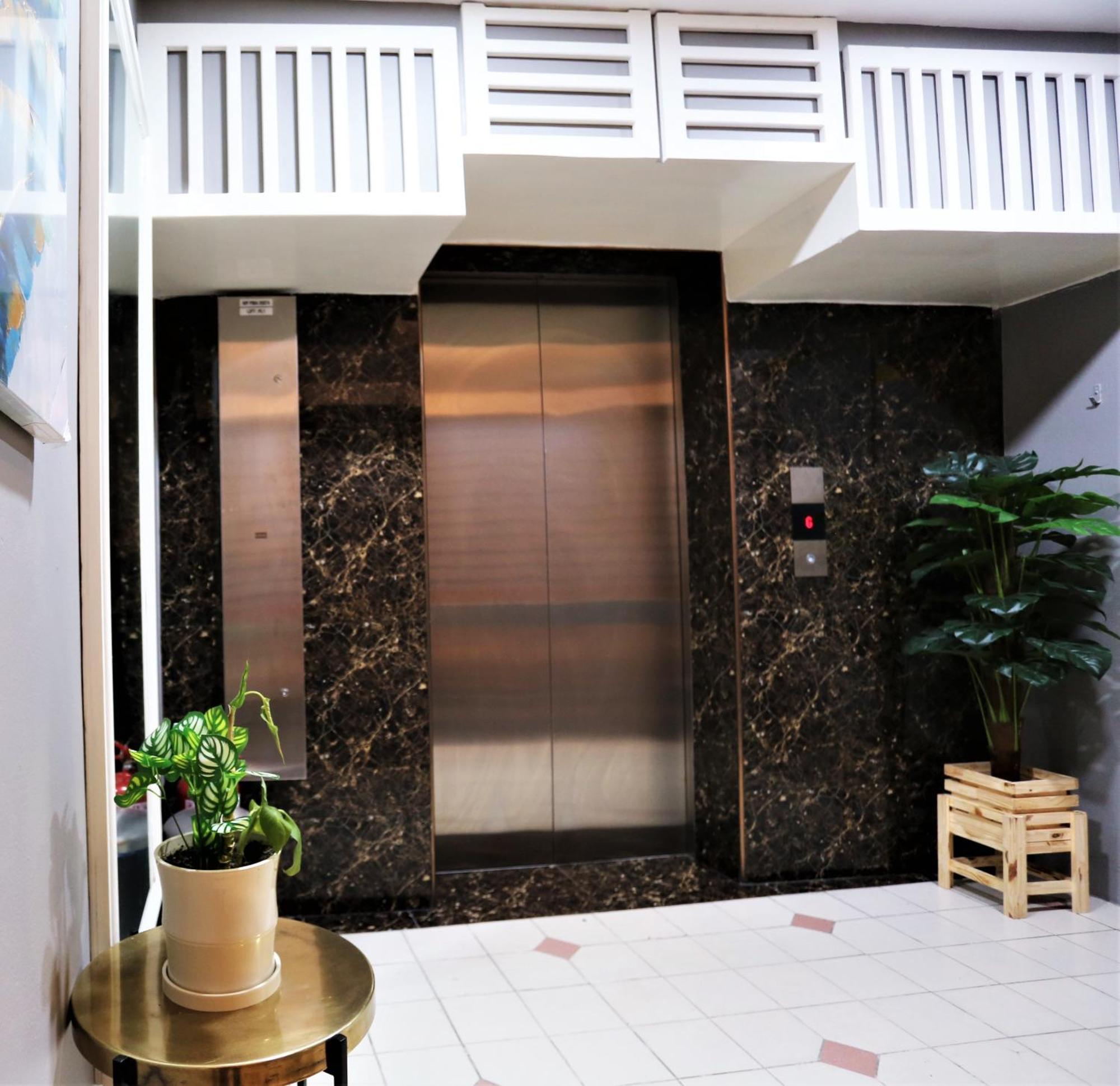 Orkid Hotel At Bukit Bintang Куала-Лумпур Экстерьер фото